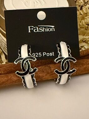 Fashion Jewelry White and Silver CC Logo Hoop Earrings